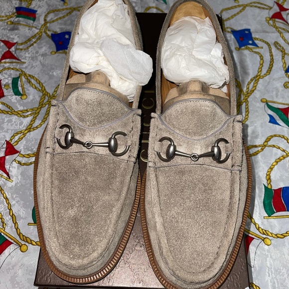 Suede desert tan Gucci loafers - Picture 5 of 16